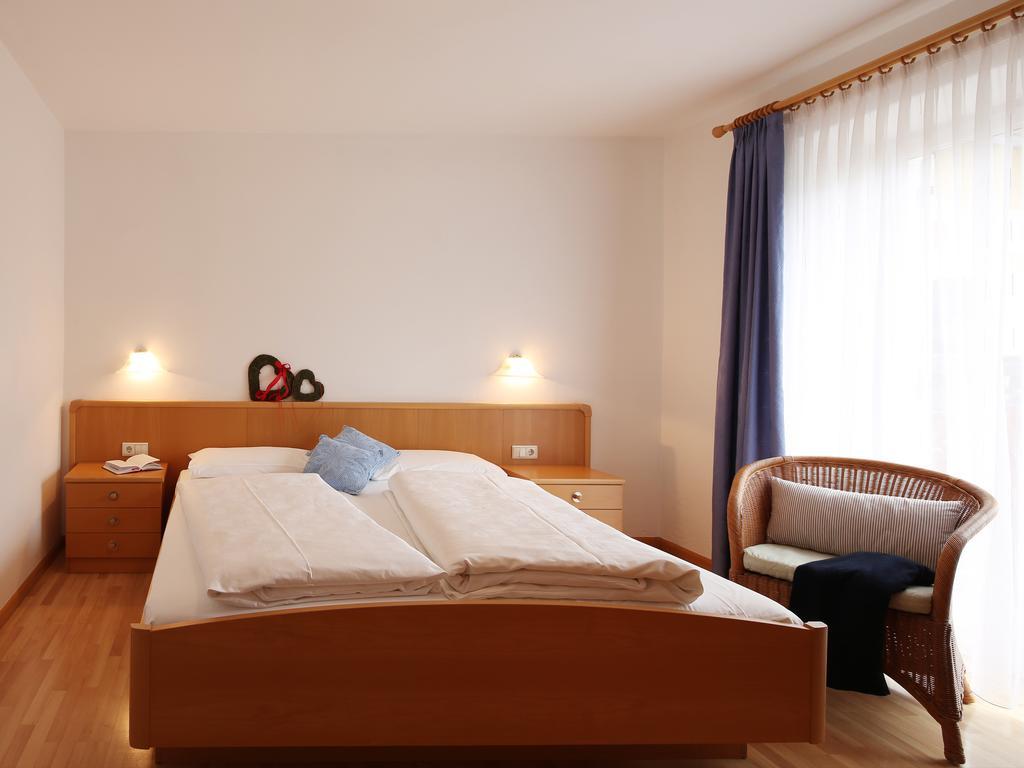 Residence Rose San Candido Habitación foto